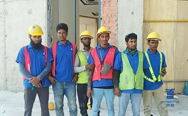 青龍公司碧桂園森林城市外籍防水施工團(tuán)隊(duì) 防水材料