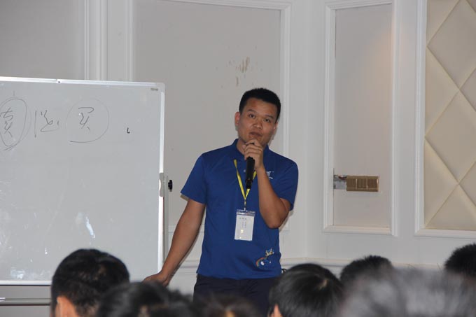 網絡推廣經理覃文演講分享 防水材料