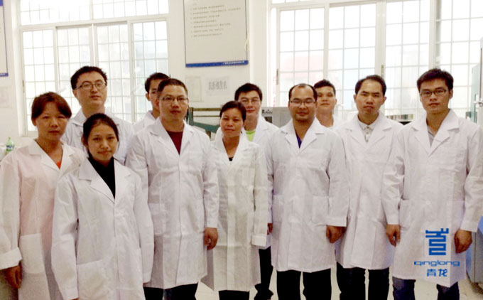 青龍公司防水技術研發團隊 涂料廠家