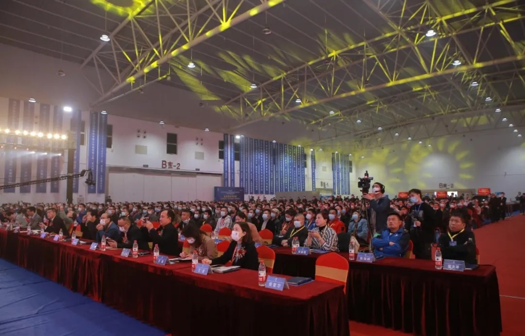 武漢青龍節防水補漏現場 防水材料