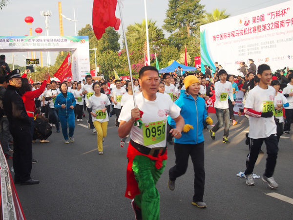 青龍團隊成員風(fēng)采 青龍公司