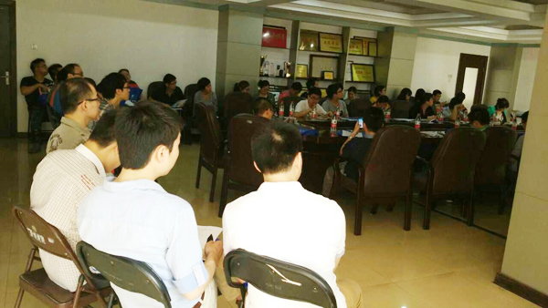 技術(shù)交流會(huì)現(xiàn)場(chǎng)火爆場(chǎng)面 廣西防水