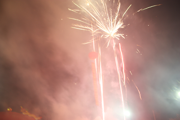 晚宴高潮的煙花盛宴,2014馬年共贏 青龍防水