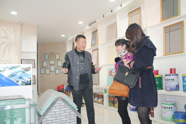 青龍防水體驗(yàn)店?duì)I銷(xiāo)模式是今后代理店創(chuàng)新的一個(gè)方向。影 青龍防水