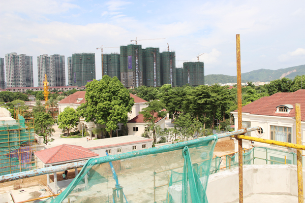 漂亮的連體別墅一角 防水材料